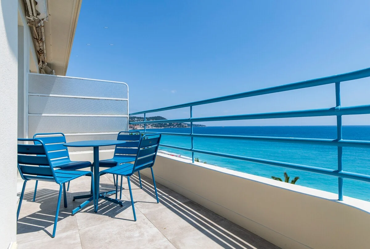 Balcon panoramique face à la Méditerranée